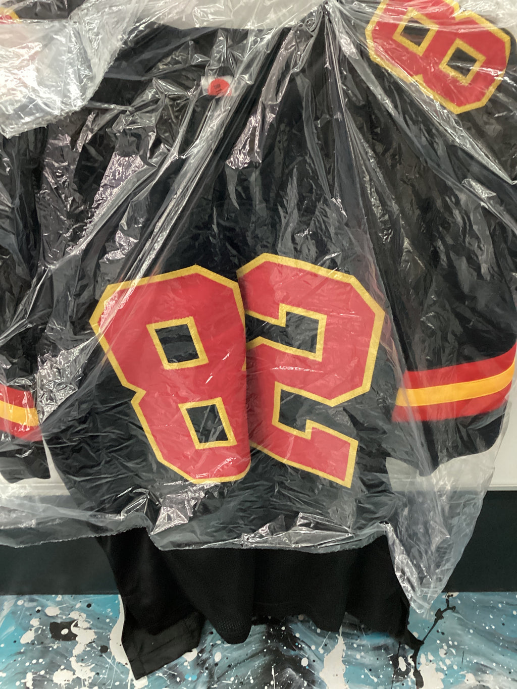 Signed Jersey - chiefs - Bowe - #82