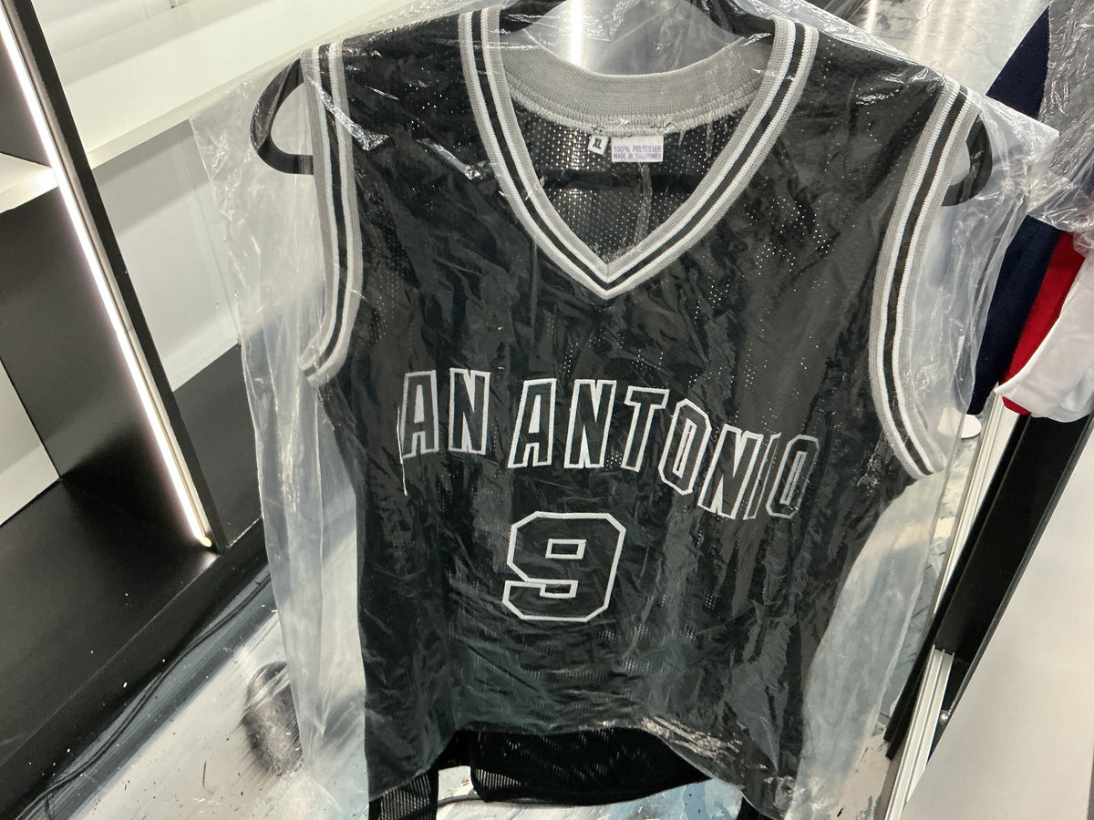 Signed San Antonio Spurs #9 Parker Jersey