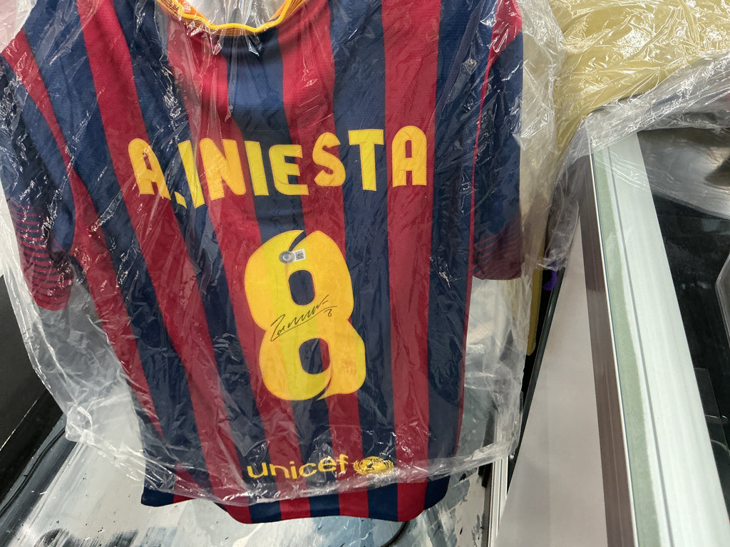 Signed A. Iniesta FC Barcelona #8 Jersey