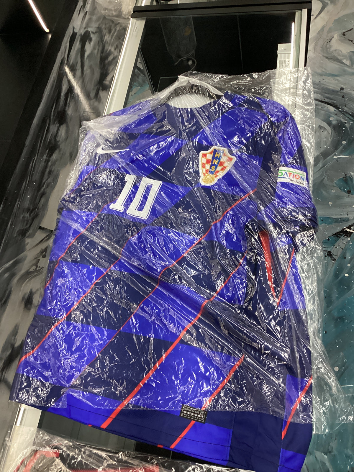 Signed Jersey - Modric Croatia - #10