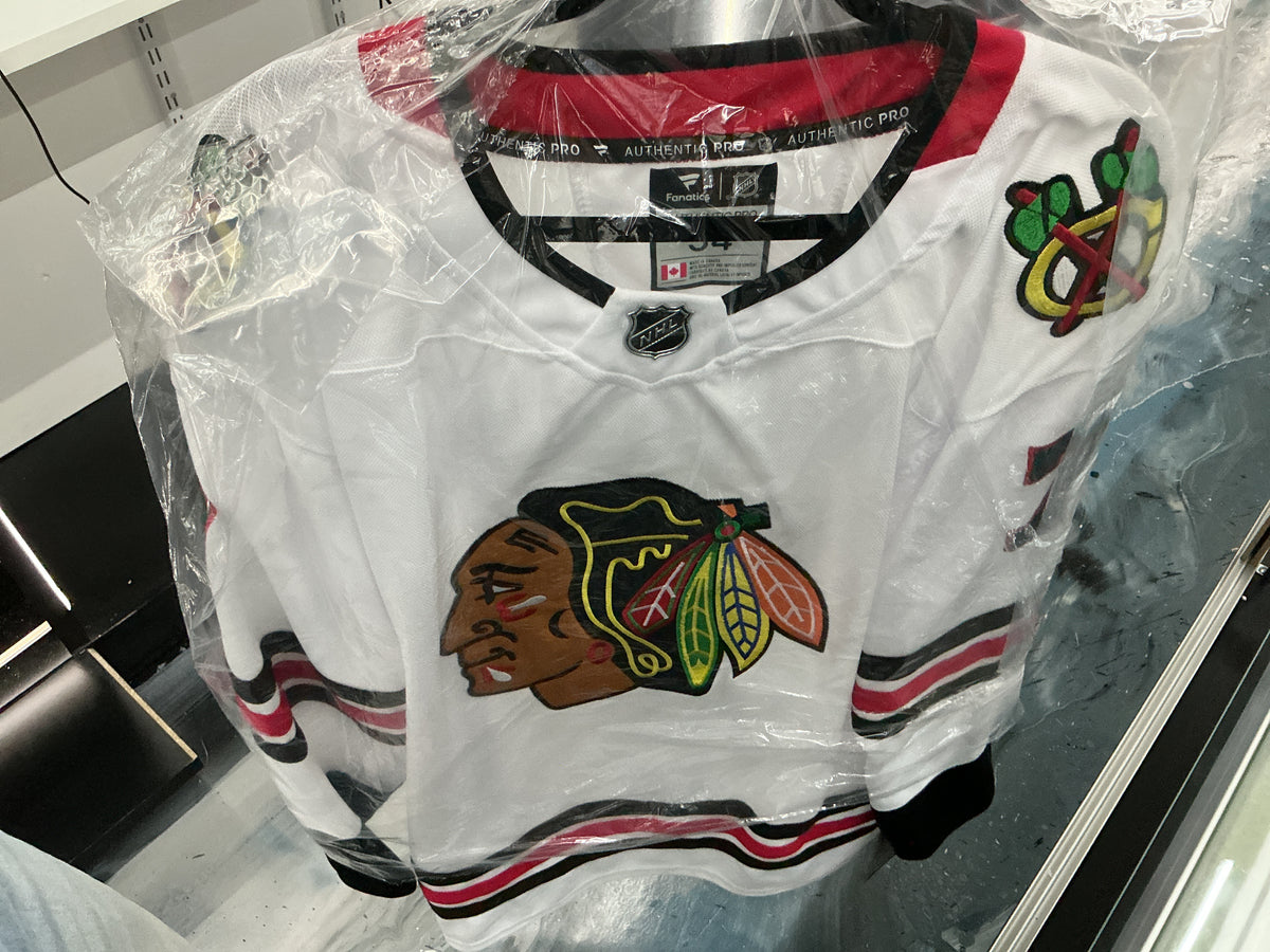 Signed Chelios Chicago Blackhawks #7 Jersey