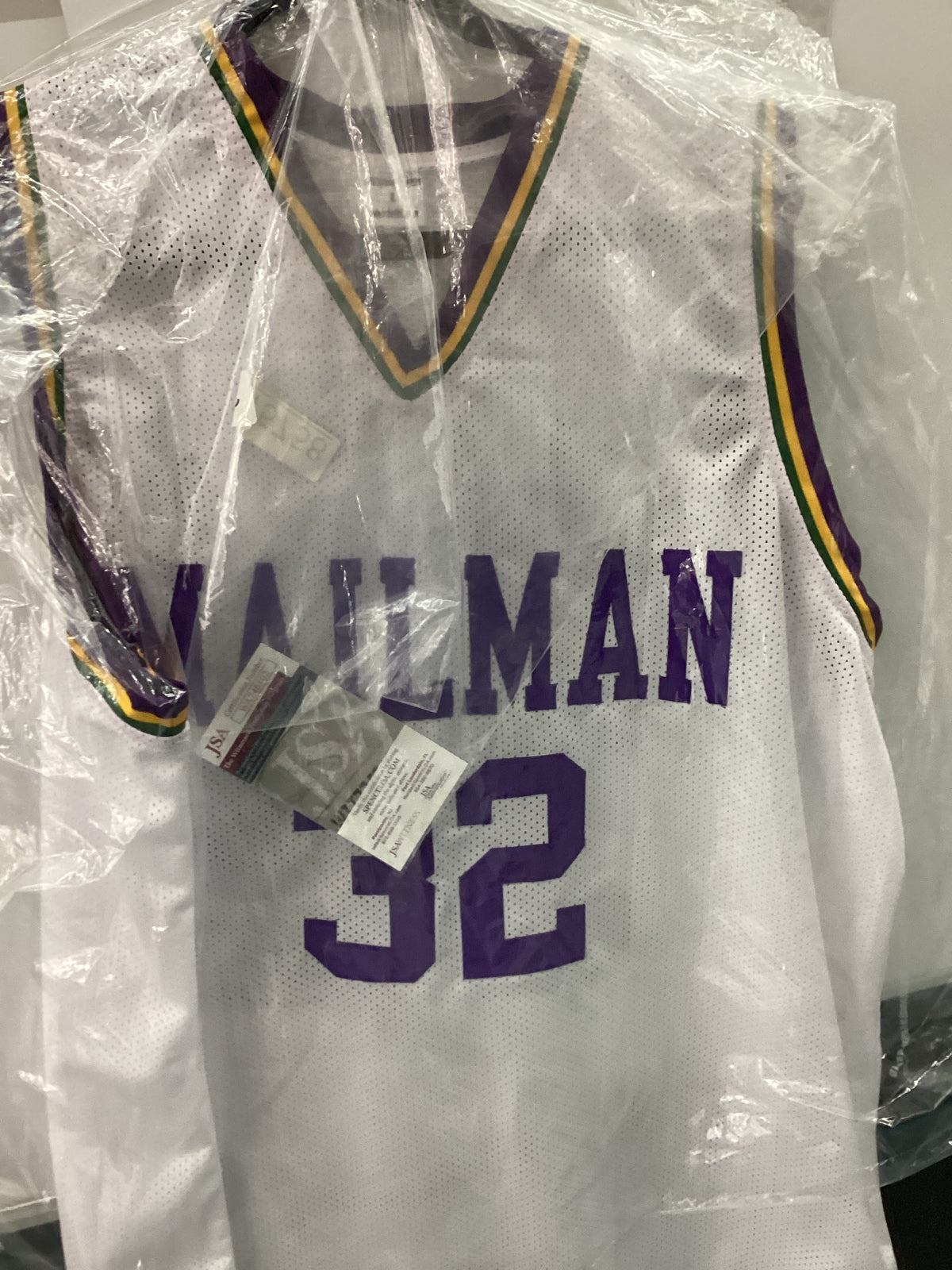 Signed Jersey - Utah Jazz - K. Malone - #32