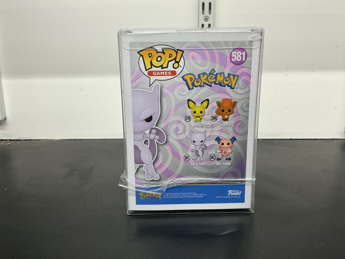 Signed Funko 581 6 inch - Pokémon - MewTwo - Jay Goede