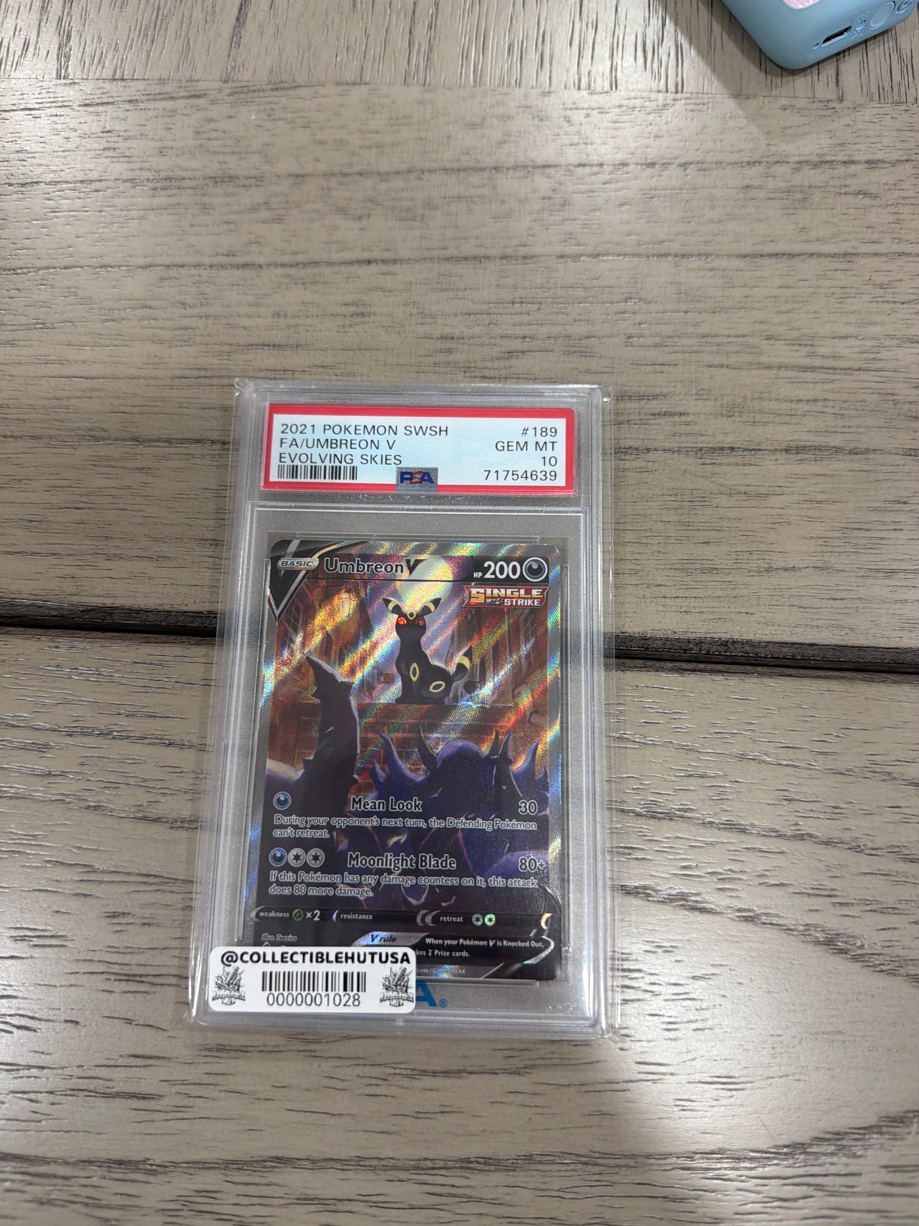 Graded Pokemon - Pokemon Card Umbreon V 189/203 PSA 10 Evolving Skies