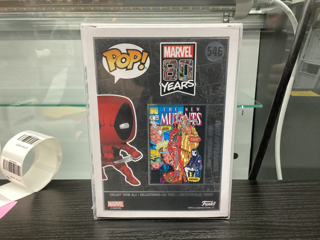 Signed Funko Pop 546 6 inch - Marvel 80 years - Deadpool - Signed by Lewis Tan